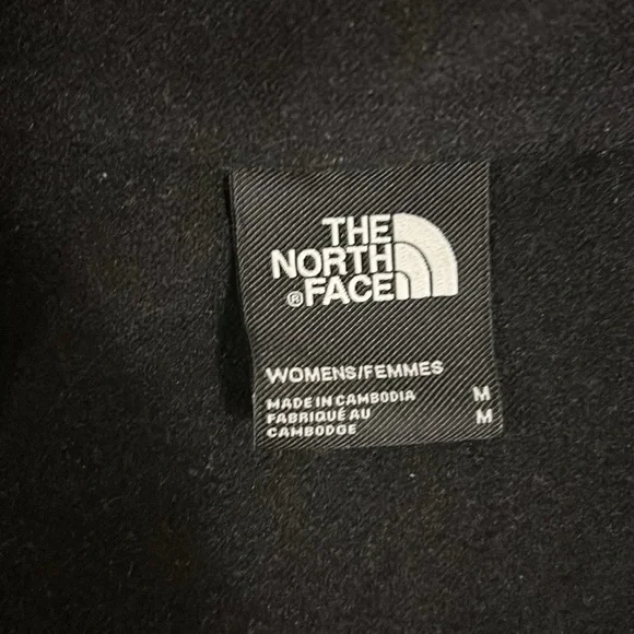 The NorthFace quarter zip - Picture 2 of 4